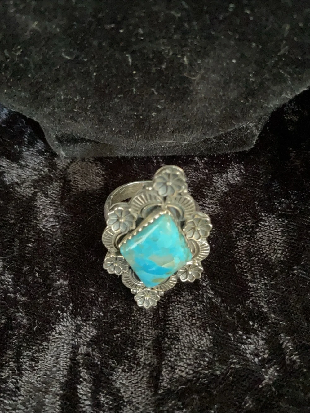 Navajo Turquoise Stone Floral Silver Ring  size 8